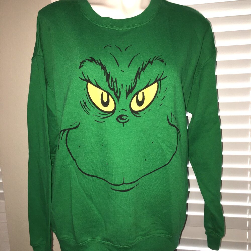 The Grinch Green Sweatshirt Junior XL 21 inches across  NEW  B1